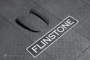 คิ้วช่องลมท้าย Carbon fiber สำหรับ W206 C-Class