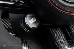 พวงมาลัย Carbon fiber พร้อม Airbag มี Display Shift สำหรับ C257 CLS-Class หนังดำ ด้ายแดง