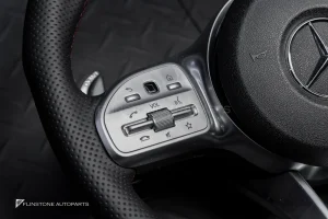 พวงมาลัยพร้อมAirbag สำหรับ W117 CLA-Class แท้ หนังดำ ด้ายแดง