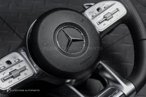 พวงมาลัยพร้อมAirbag สำหรับ W117 CLA-Class แท้ หนังดำ ด้ายแดง