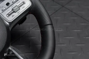พวงมาลัยพร้อมAirbag สำหรับ W117 CLA-Class แท้ หนังดำ ด้ายแดง
