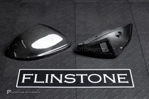 กระจกมองข้าง Carbon Fiber สำหรับ Lamborghini URUS