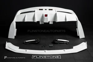 ตำหนิ ชุดกันชนหลัง + ดิฟฟิวเซอร์หลัง ทรง CMST Wide body สำหรับ mustang facelift งานดิบ