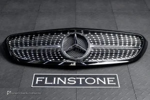 กระจังหน้า W205 C-Class ทรง Diamond ขอบสีดำเงา สำหรับรถ Executive