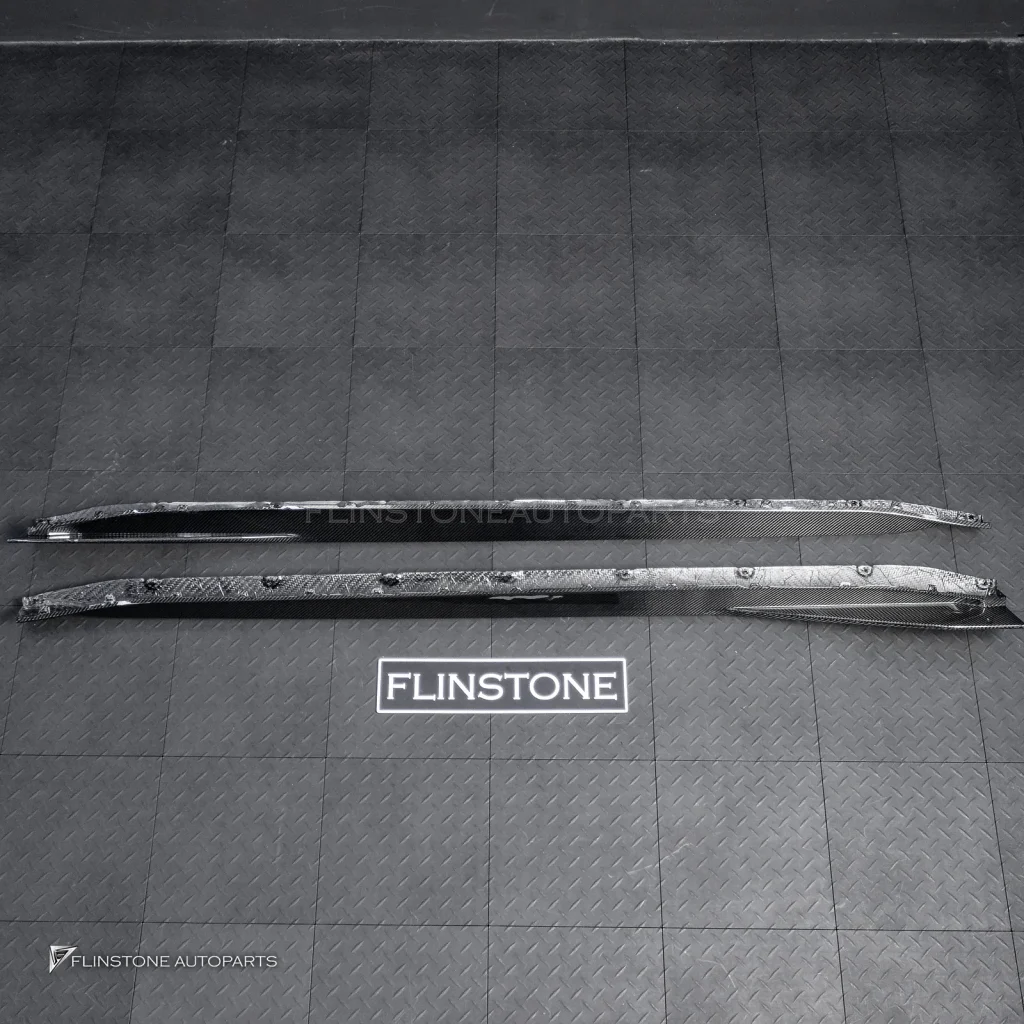 สเกิร์ตข้าง Carbon fiber สำหรับ G82 M4 ทรง M Performance