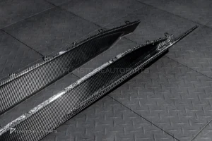 สเกิร์ตข้าง Carbon fiber สำหรับ G82 M4 ทรง M Performance