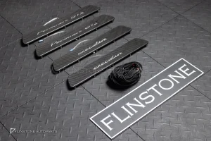 กาบบันได Carbon fiber LED สำหรับ Porsche 976 Panamera
