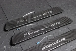 กาบบันได Carbon fiber LED สำหรับ Porsche 976 Panamera