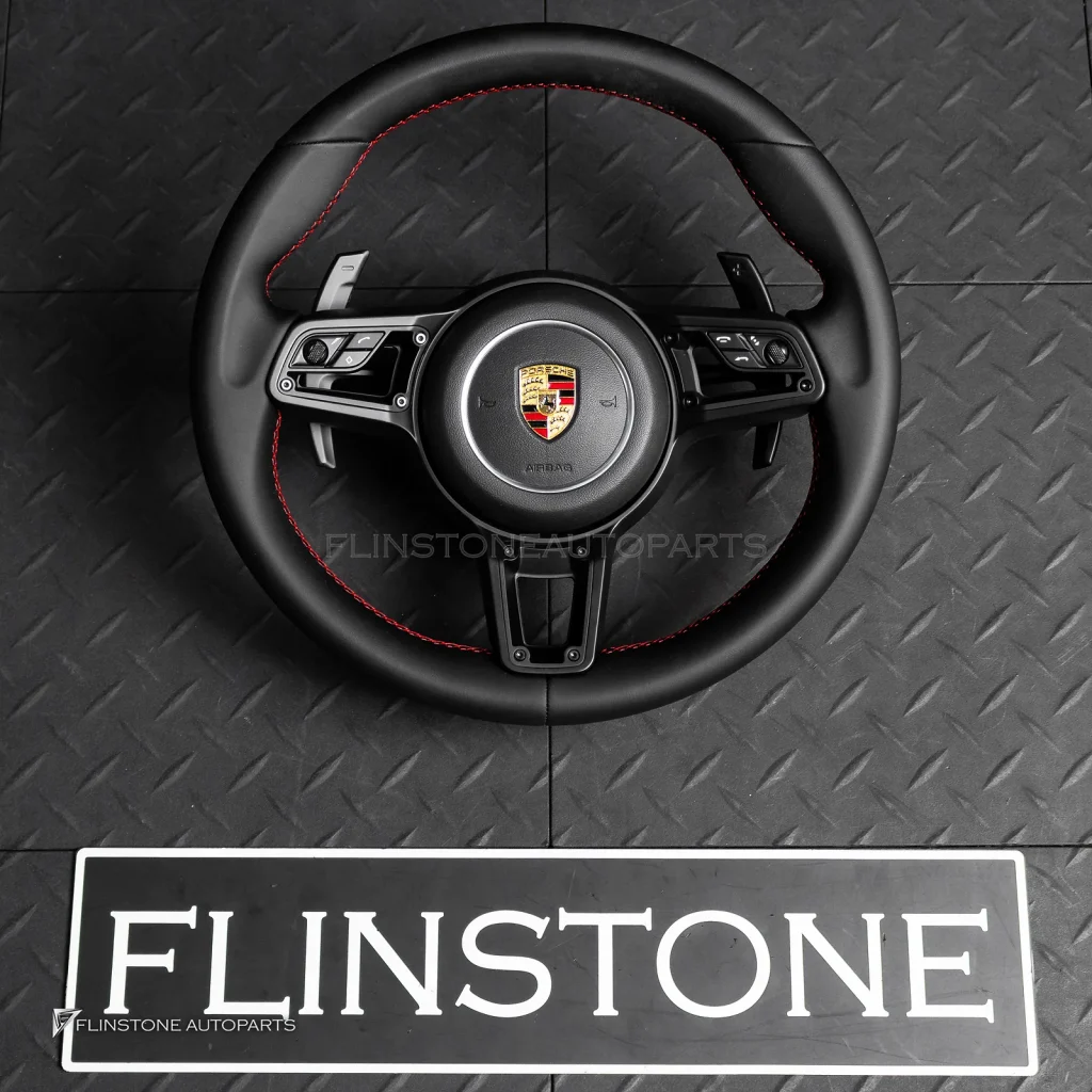พวงมาลัยพร้อม Airbag สำหรับ Porsche 970.2 Panamera หนังดำ ด้ายแดง