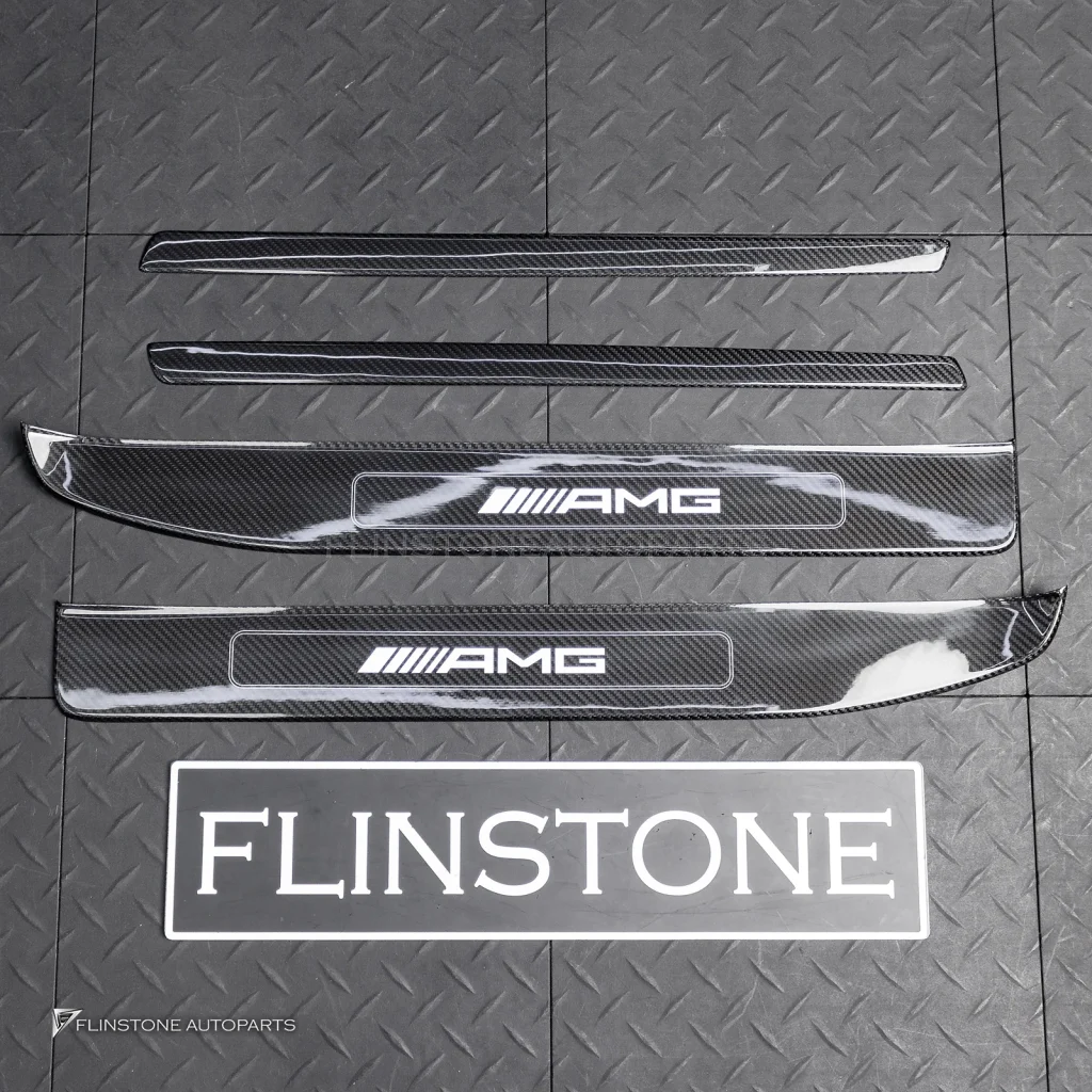 กาบบันได Carbon fiber สำหรับ C190 AMG GT