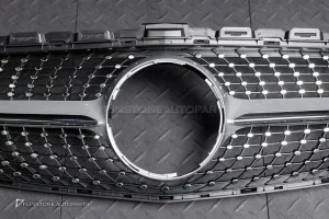 กระจังหน้า C205 W205 C-Class Facelift ไม่มีกล้องหน้า ทรง Diamond