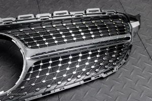 กระจังหน้า C205 W205 C-Class Facelift ไม่มีกล้องหน้า ทรง Diamond