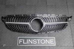 กระจังหน้า C205 W205 C-Class Facelift ไม่มีกล้องหน้า ทรง Diamond