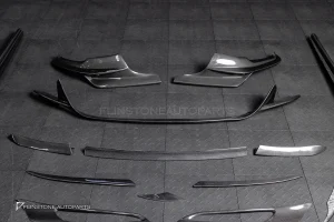 ชุดแต่งรอบคัน Carbon fiber สำหรับ Ferrari 812 Superfast ทรง NOVITEC ลาย 1