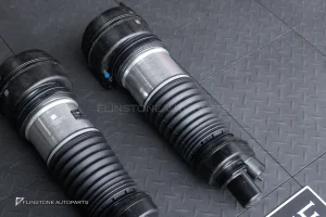 โช๊คถุงลม คู่หน้า สำหรับ PORSCHE CAYENNE E3 แท้ 9Y0616039E
