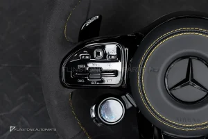 พวงมาลัยพร้อมAirbag หนังดำ ด้ายเหลือง กรอบดำเงา สำหรับ C190 AMG GTC