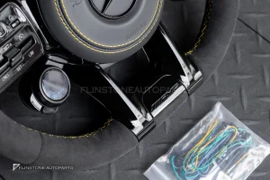 พวงมาลัยพร้อมAirbag หนังดำ ด้ายเหลือง กรอบดำเงา สำหรับ C190 AMG GTC