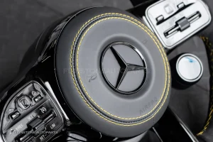 พวงมาลัยพร้อมAirbag หนังดำ ด้ายเหลือง กรอบดำเงา สำหรับ C190 AMG GTC