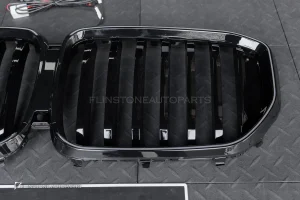 กระจังหน้า LED สำหรับ BMW X5 G18 LCI เส้นเดี่ยว สีดำเงา