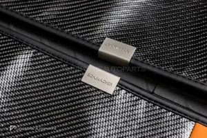 ผ้ารองพื้น ลาย Carbon fiber สำหรับ lamborghini revuelto