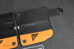 ผ้ารองพื้น ลาย Carbon fiber สำหรับ lamborghini revuelto