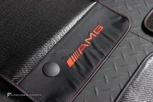 ผ้ารองพื้น ลาย Carbon fiber สำหรับ W464 G-Class ปั๊มโลโก้ AMG สีแดง