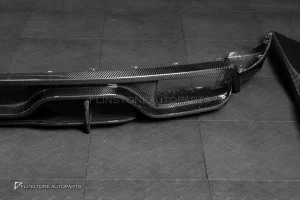 ดิฟฟิวเซอร์+สเกิร์ตข้าง Carbon fiber สำหรับ Porsche cayenne E3 ทรง TAKD