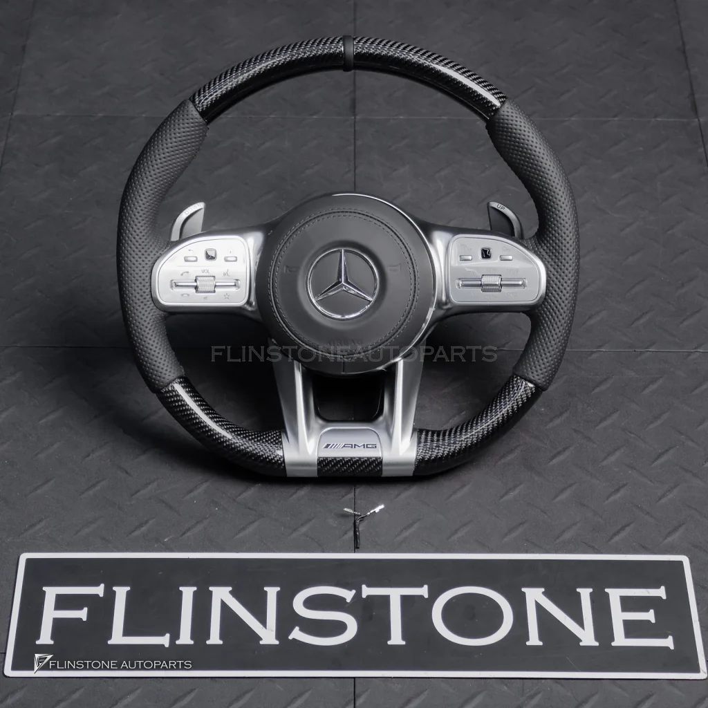พวงมาลัยพร้อมAirbag Carbon fiber สำหรับ W907 Sprinter หนังดำ ด้ายดำ กรอบเงิน