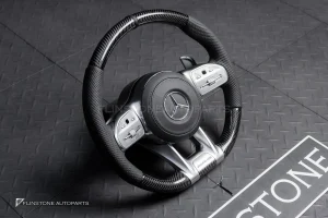พวงมาลัยพร้อมAirbag Carbon fiber สำหรับ W907 Sprinter หนังดำ ด้ายดำ กรอบเงิน