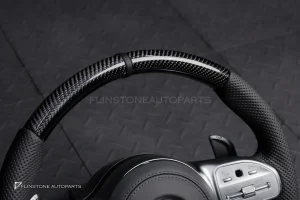 พวงมาลัยพร้อมAirbag Carbon fiber สำหรับ W907 Sprinter หนังดำ ด้ายดำ กรอบเงิน