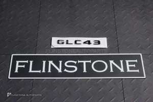 โลโก้ GLC43 สีดำเงา