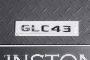 โลโก้ GLC43 สีดำเงา