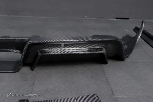 ชุดแต่งรอบคัน Carbon fiber สำหรับ Porsche 718 Cayman ทรง CMST