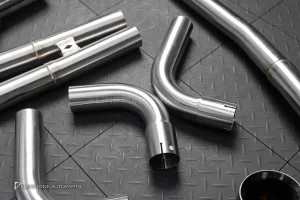 ชุดท่อ Usus Exhauht สำหรับ Porsche Cayenne 958