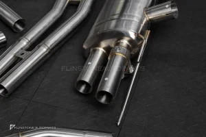 ชุดท่อ Usus Exhauht สำหรับ Porsche Cayenne 958