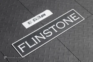 โลโก้ E63s สีโครเมี่ยม