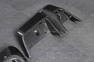 ช่องลมซุ้มล้อ Carbon Fiber W464 G-Class ทรง Brabus งาน Dry carbon
