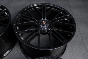 ล้อ Custom forged แบบ Center lock สำหรับ Porsche 976 Panamera ขอบ 21 5-130