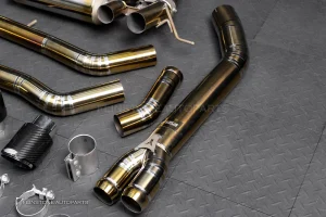ชุดท่อ USUS Titanium สีทอง สำหรับ BMW M2 G87