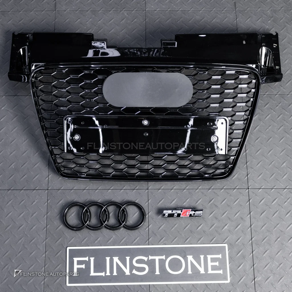 กระจังหน้า AUDI TT MK2 ทรง TTRS สีดำเงา