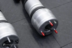โช๊ค+ถุงลม OEM คู่หน้า 1 คู่ สำหรับ BENZ C257 CLS-Class CLS53 AMG