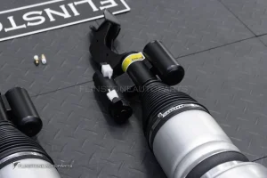 โช๊ค+ถุงลม OEM คู่หน้า 1 คู่ สำหรับ BENZ C257 CLS-Class CLS53 AMG