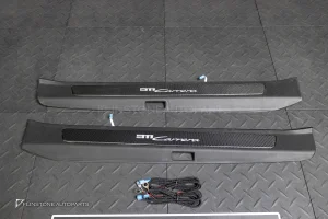 กาบบันได LED Carbon Fiber สำหรับ Porsche 911 Carrera