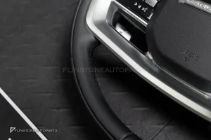 พวงมาลัย สำหรับ Range Rover Vogue หนังดำ ด้ายดำ