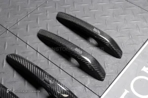 ชุดมือจับ Carbon fiber แบบครอบแปะ สำหรับ Audi A5