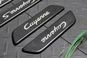 กาบบันได Carbon fiber พร้อมไฟ LED สำหรับ Porsche Cayenne S