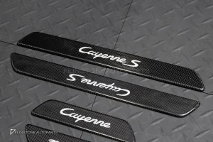 กาบบันได Carbon fiber พร้อมไฟ LED สำหรับ Porsche Cayenne S