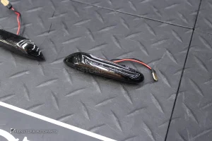 ไฟเลี้ยวข้างแก้ม LED สำหรับ BMW E60 Series 5