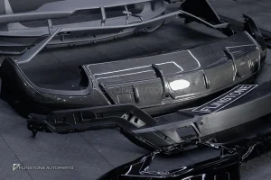 ชุดแต่งรอบคัน LAMBORGHINI URUS ทรง Performanteส่วนกันชนหน้า สำหรับ LAMBORGHINI URUS