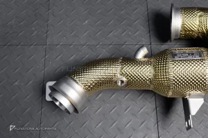 Downpipe IPE สำหรับ C236 CLE-Class CLE53